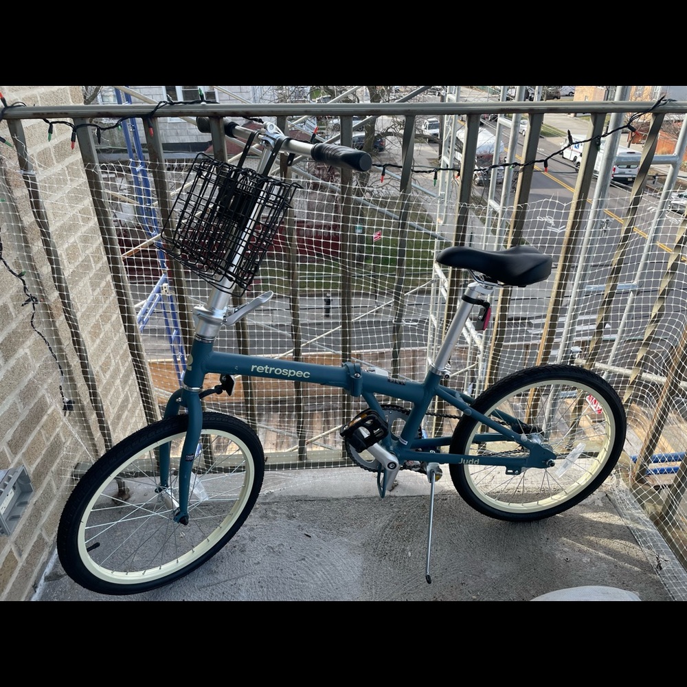 Retrospec Foldable Bike Never Used